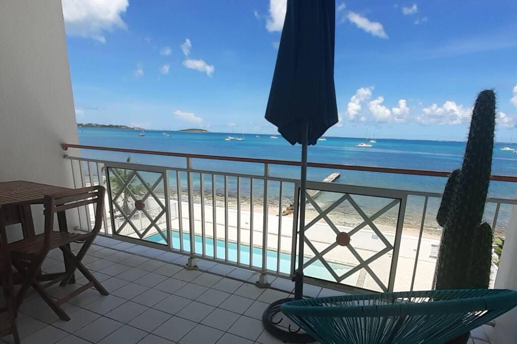 Superbe studio Dolce Vita vue mer plage piscine Marigot  Extérieur photo